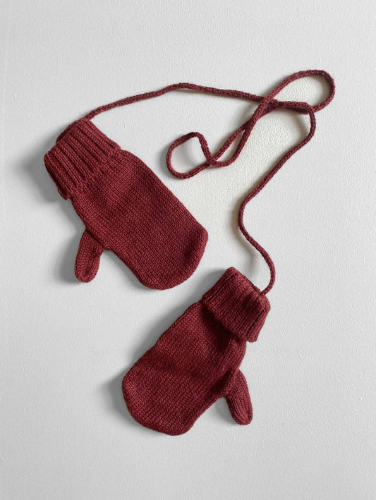 The Simple Folk Essential Glove